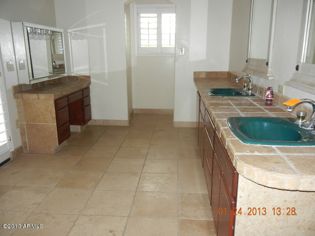 2527 East Joy Ranch Road Cave Creek, AZ 85331 - Photo 16 of 34 Master Bath / Room for Two To get Ready