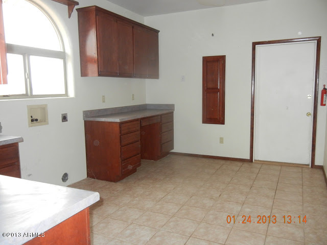 2527 East Joy Ranch Road Cave Creek, AZ 85331 - Photo 22 of 34 Large Laundry Room
