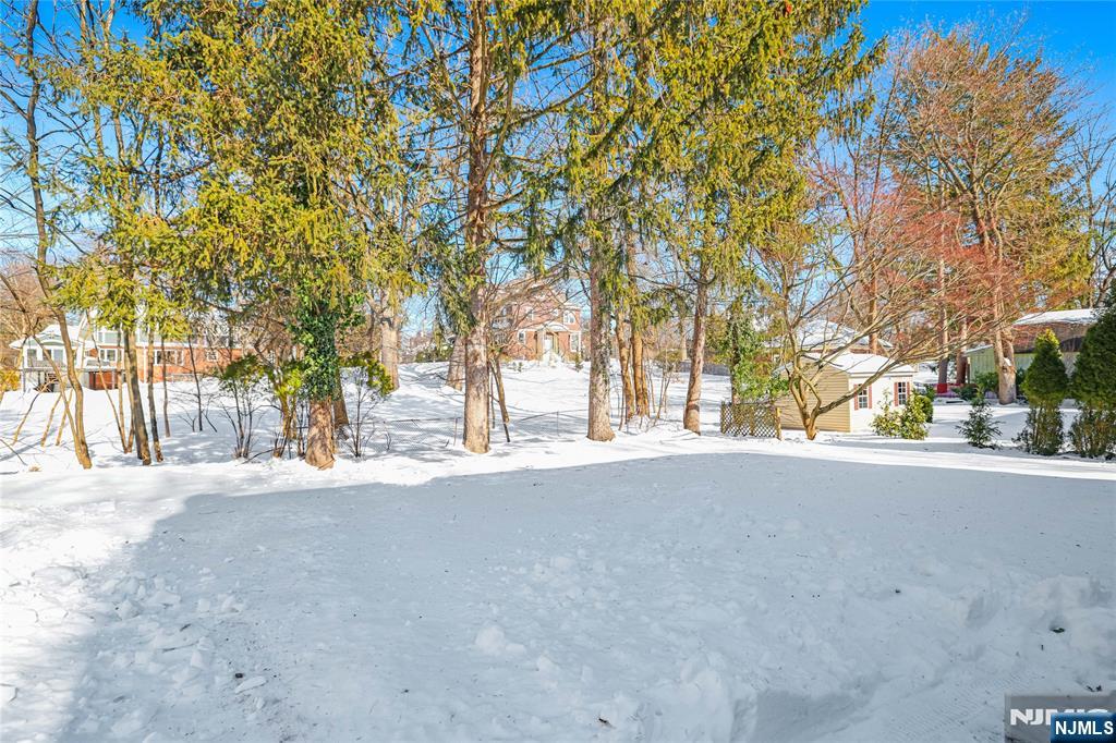 371 Gilbert Street, Unit 2 Ridgewood, NJ 07450 - Photo 12 of 13