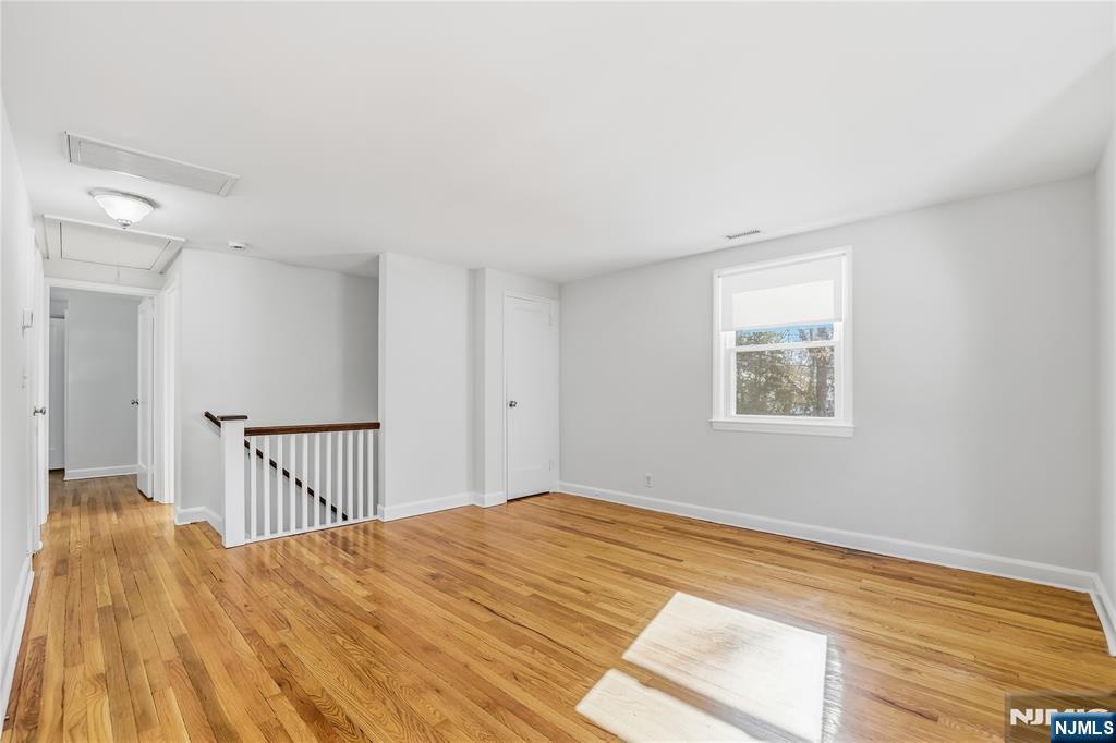 371 Gilbert Street, Unit 2 Ridgewood, NJ 07450 - Photo 5 of 13