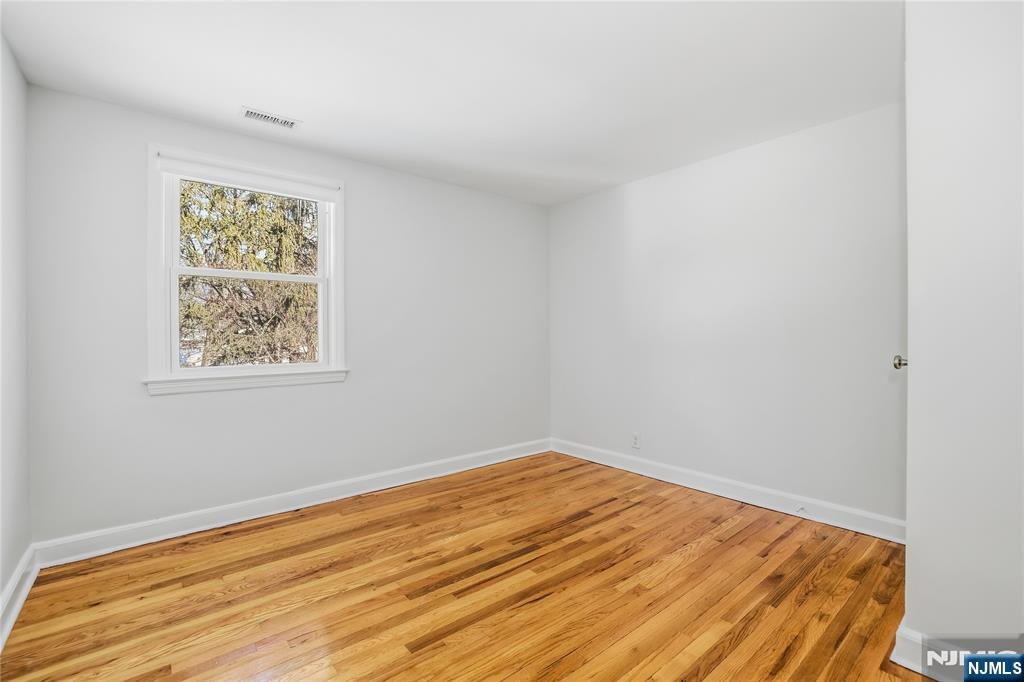 371 Gilbert Street, Unit 2 Ridgewood, NJ 07450 - Photo 10 of 13