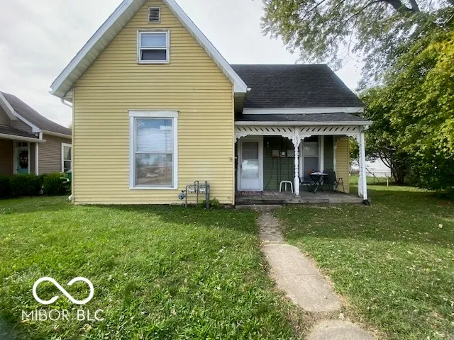 $209,000 | 632 South State Street, Greenfield, IN 46140