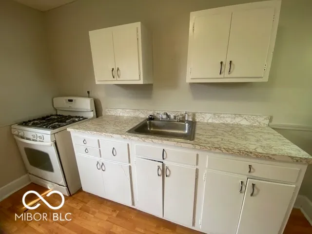 $209,000 | 632 South State Street, Greenfield, IN 46140