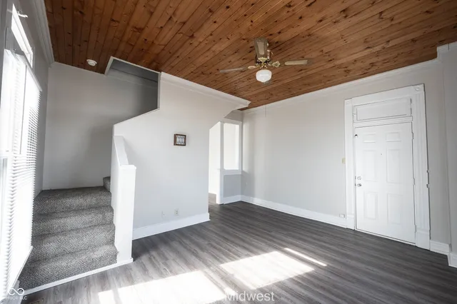 $209,000 | 632 South State Street, Greenfield, IN 46140