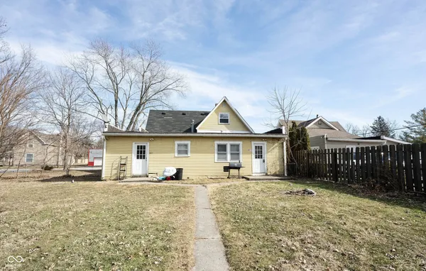 $193,000 | 632 South State Street, Greenfield, IN 46140