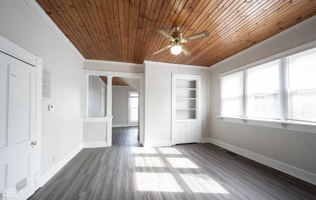 $209,000 | 632 South State Street, Greenfield, IN 46140