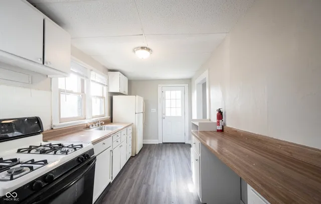 $209,000 | 632 South State Street, Greenfield, IN 46140