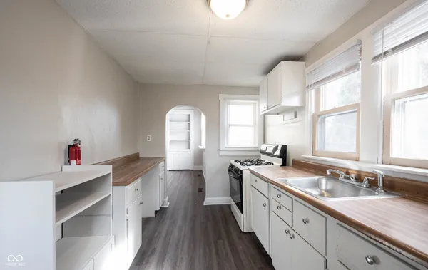 $193,000 | 632 South State Street, Greenfield, IN 46140