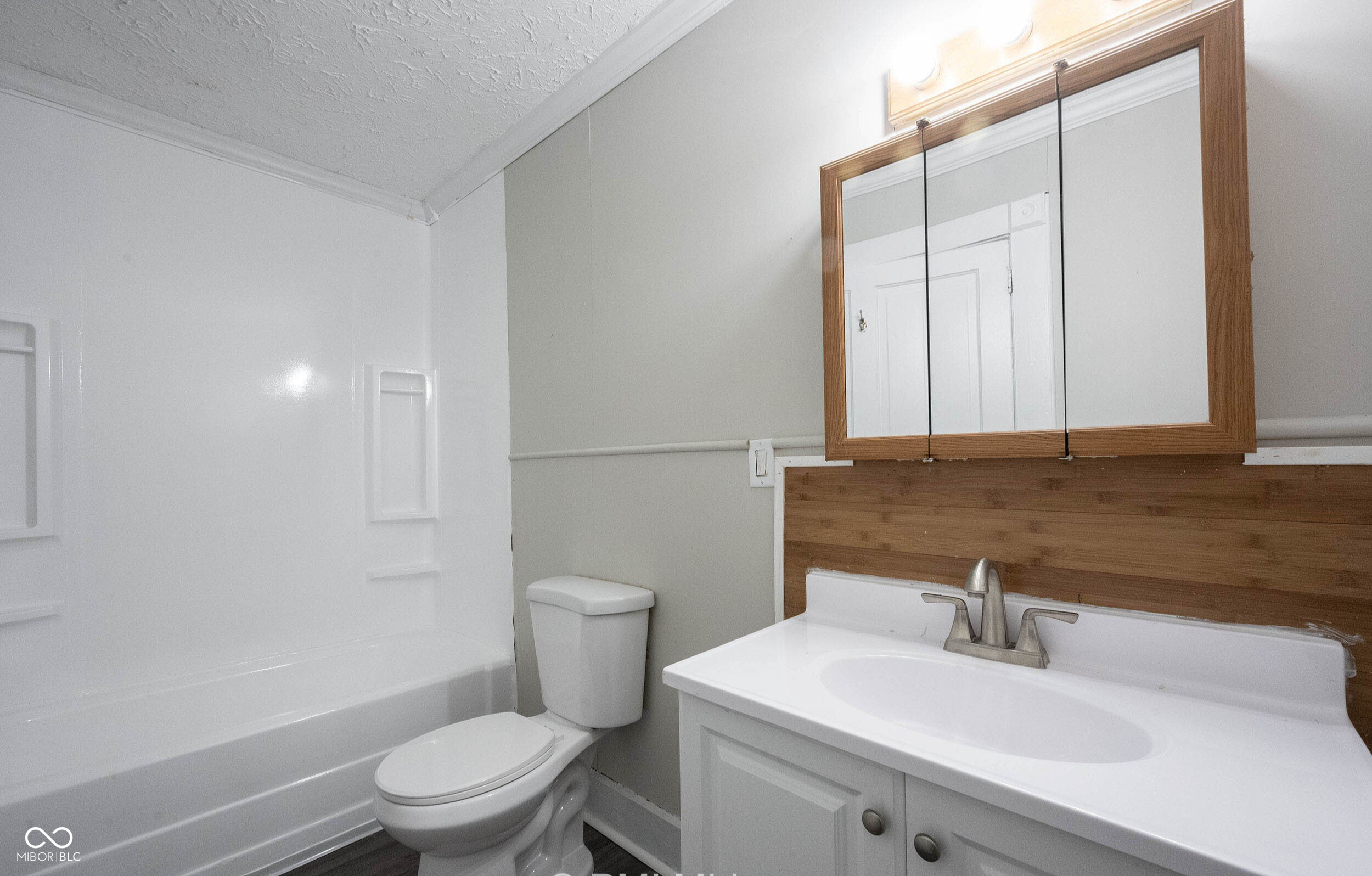 632 South State Street Greenfield, IN 46140 - Photo 9 of 26