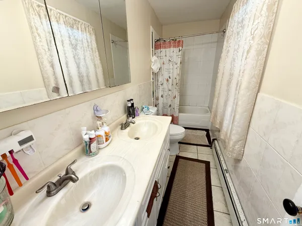 $349,000 | 809 Norman Street, Bridgeport, CT 06605