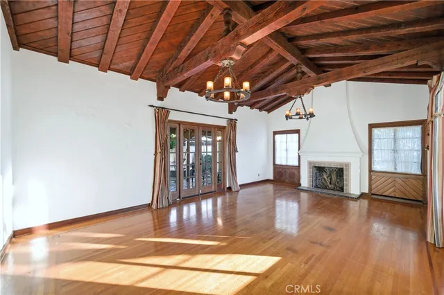 a view of livingroom with hardwood floor and window