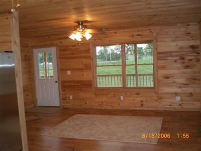 48 Ashley Ridge Road Wellington, KY 40387 - Photo 5 of 9 Beautiful Living Room.