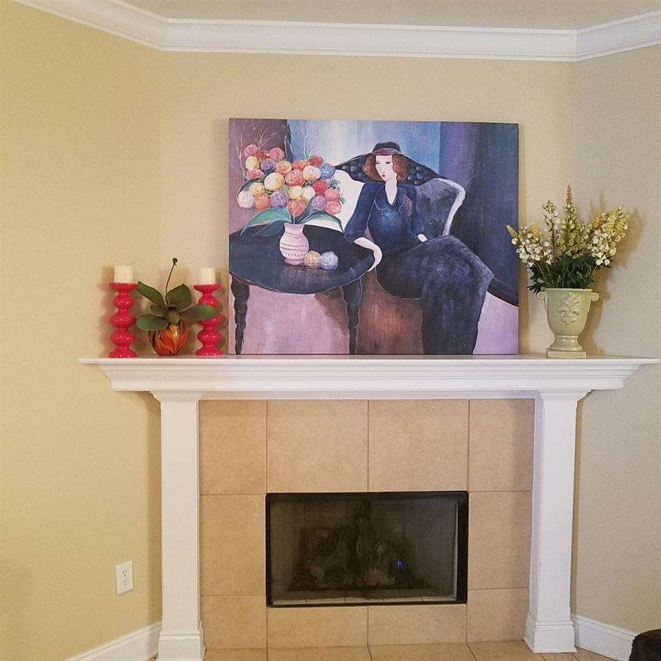 104 Natchez Trace Foley, AL 36535 - Photo 2 of 50 Gas Fireplace