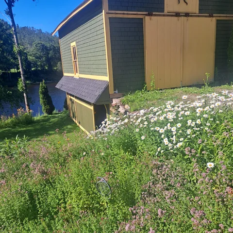 $280,000 | 1359 Highway 2, Rumford, ME 04276