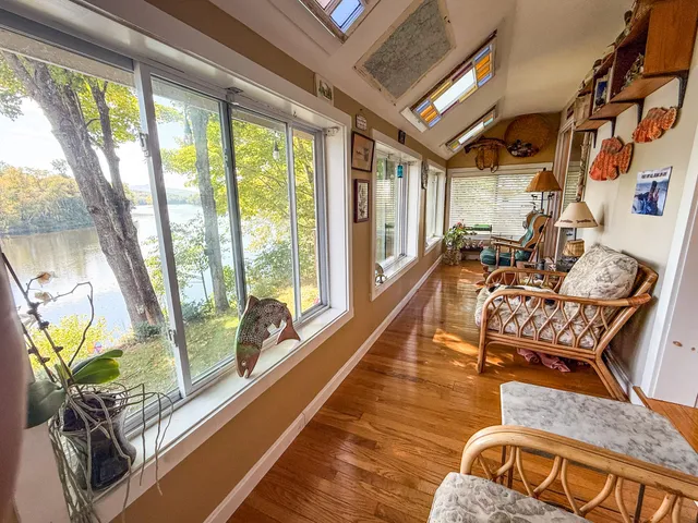 $280,000 | 1359 Highway 2, Rumford, ME 04276