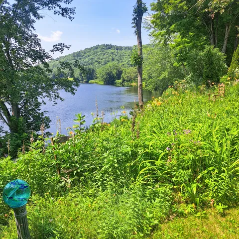 $280,000 | 1359 Highway 2, Rumford, ME 04276