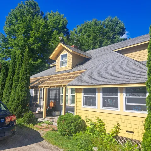 $280,000 | 1359 Highway 2, Rumford, ME 04276