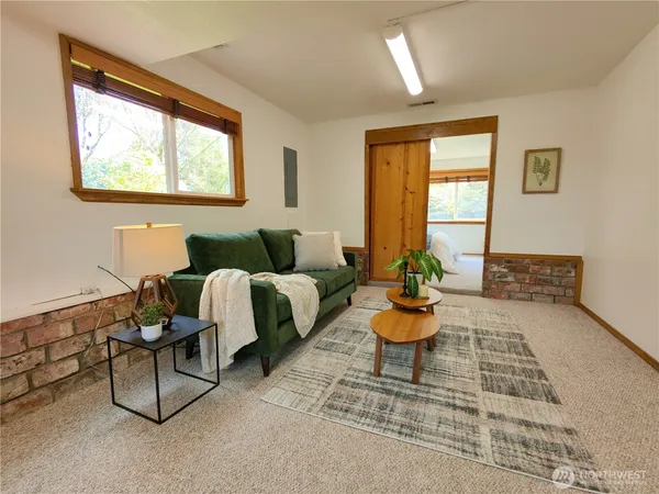 $635,000 | 6786 La Bello Drive, Lynden, WA 98264