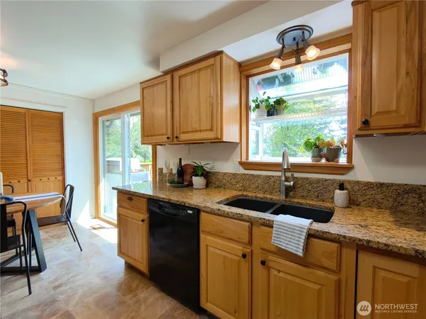 $635,000 | 6786 La Bello Drive, Lynden, WA 98264