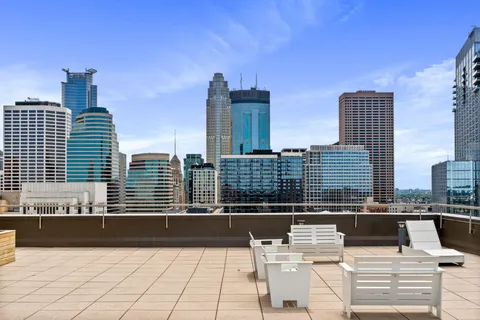 $179,900 | 19 North 1st Street, Unit B2706, Minneapolis, MN 55401