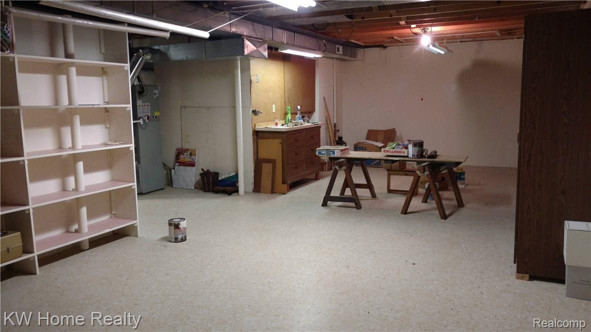 23079 Farmington Road, Unit 13 Farmington, MI 48336 - Photo 21 of 21 IMG_20180808_115305622.jpg