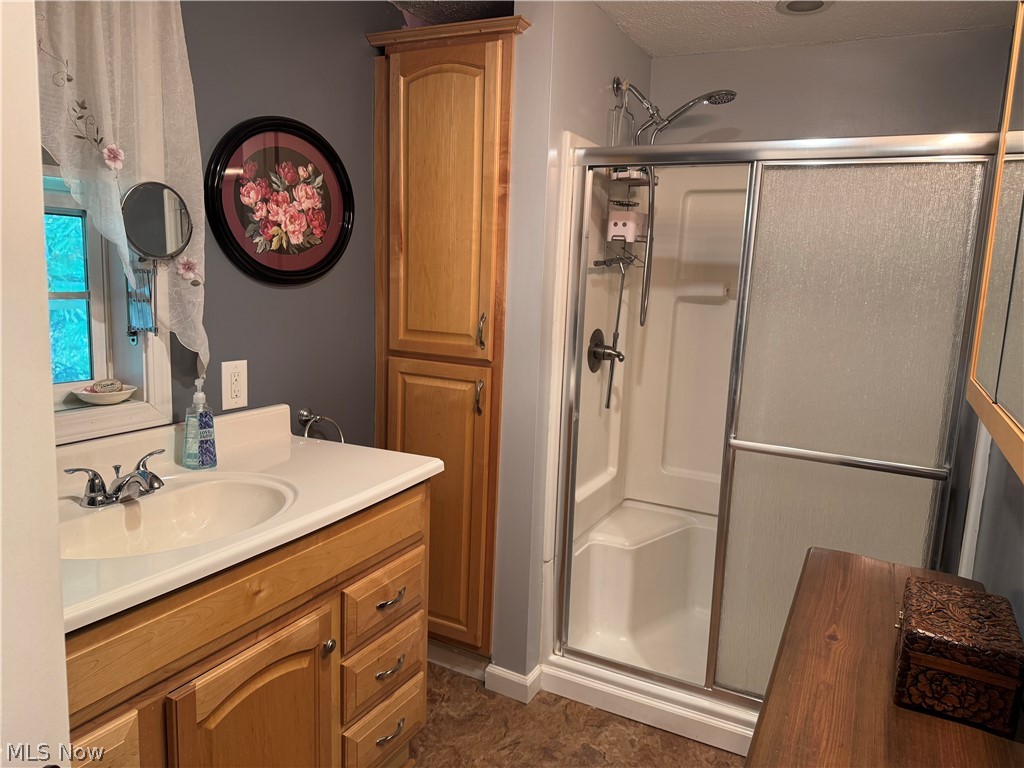 53532 High Ridge Road Bridgeport, OH 43912 - Photo 25 of 44 Gallery Image 25
