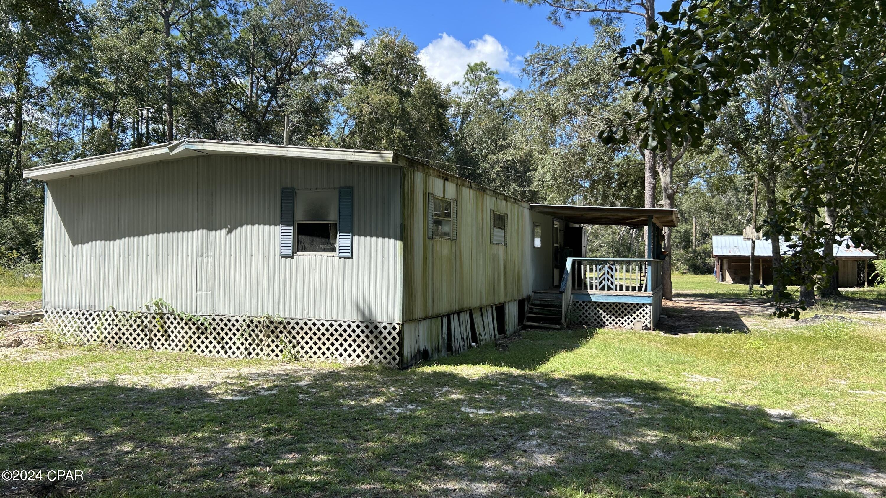 357 Joe Campbell Road Freeport, FL 32439 - Photo 13 of 18