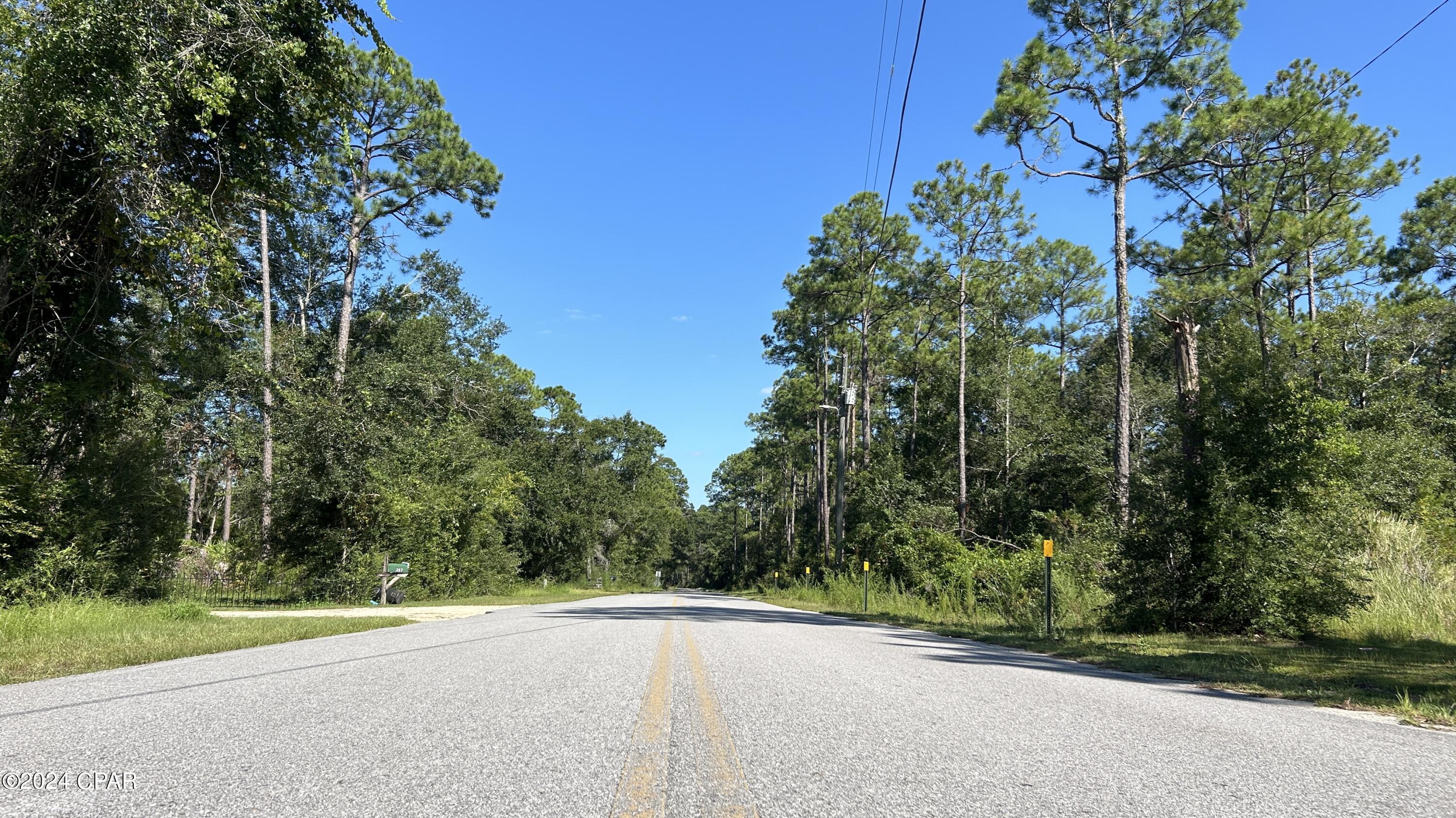 357 Joe Campbell Road Freeport, FL 32439 - Photo 2 of 18