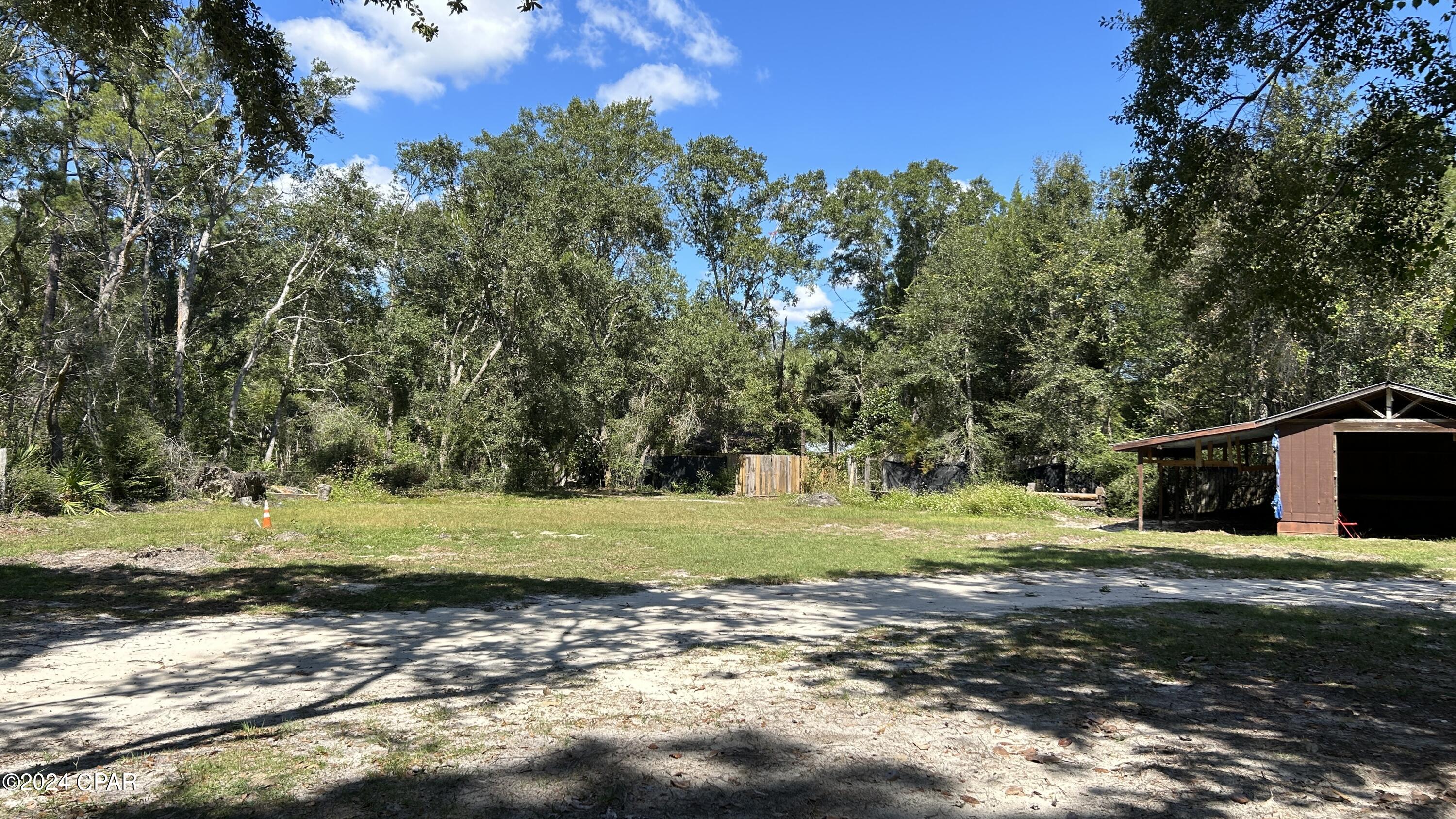 357 Joe Campbell Road Freeport, FL 32439 - Photo 6 of 18