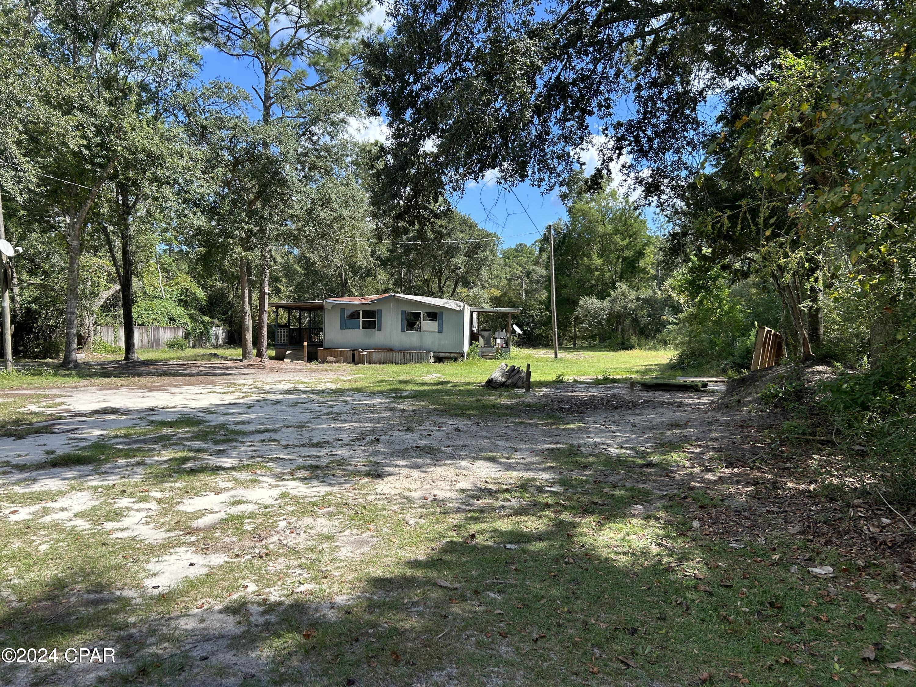 357 Joe Campbell Road Freeport, FL 32439 - Photo 9 of 18