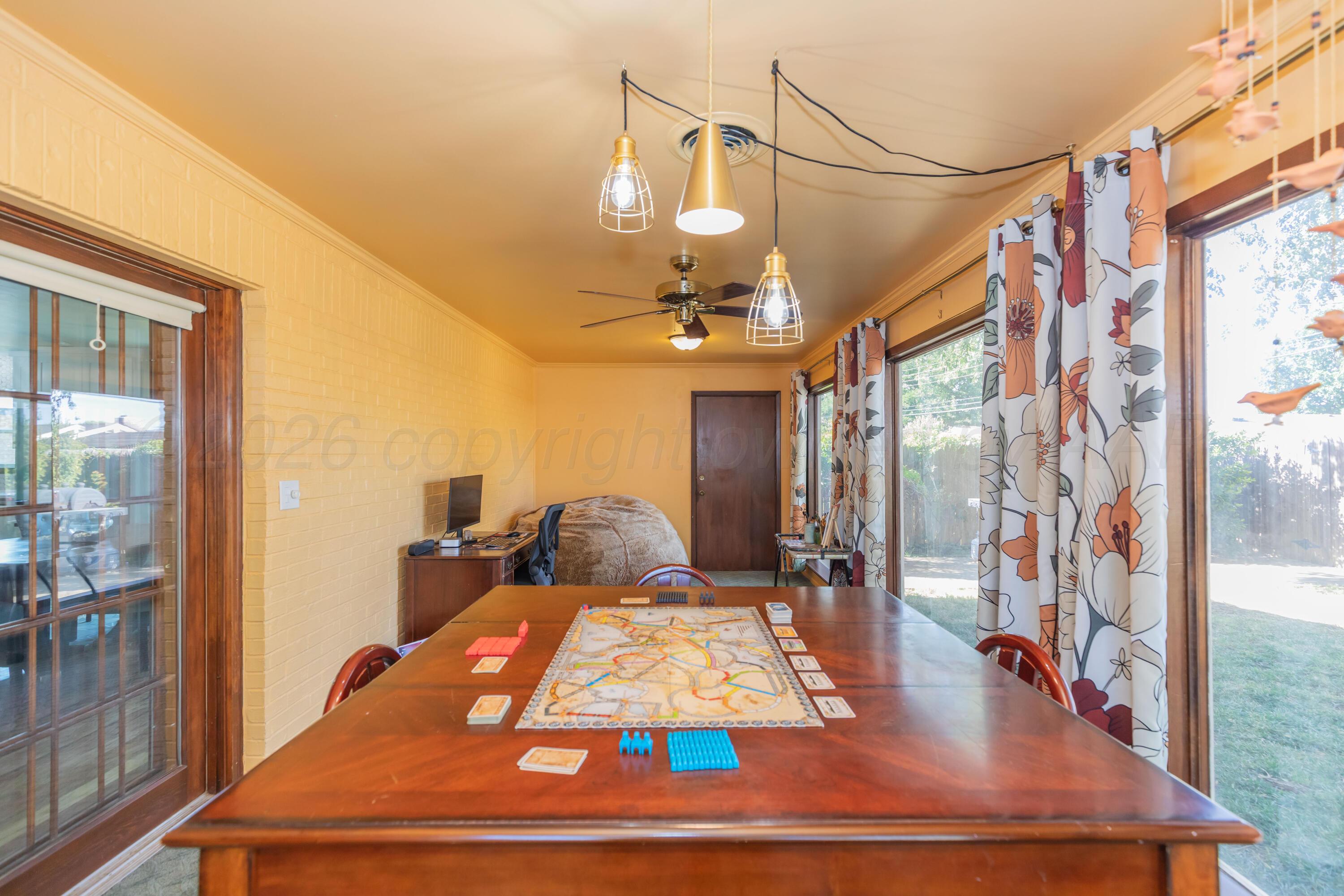 3714 Kingston Road Amarillo, TX 79109 - Photo 27 of 42 SUNROOM VIEW 2