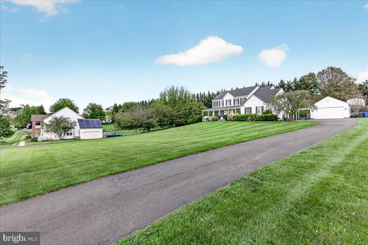 4813 Timber Drive Mount Airy, MD 21771 - Photo 71 of 80 Driveway