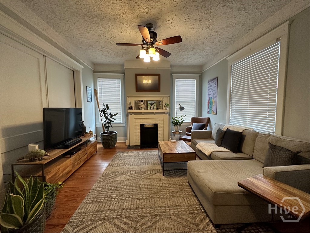 224 East Duffy Street Savannah, GA 31401 - Photo 7 of 16