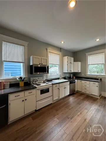 $2,800 | 224 East Duffy Street, Savannah, GA 31401