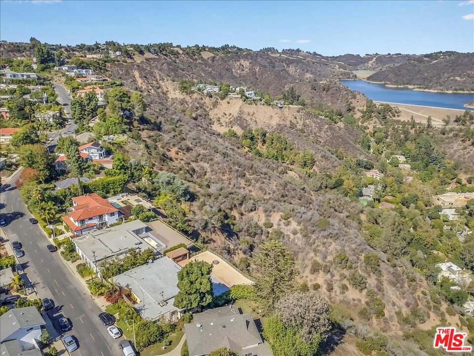 1342 Stradella Road Los Angeles, CA 90077 - Photo 19 of 24 an aerial view of residential house and tree