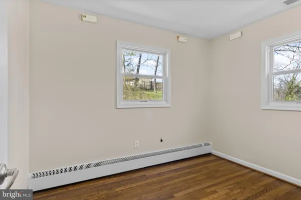 $444,800 | 13312 Maple Leaf Lane, Woodbridge, VA 22191