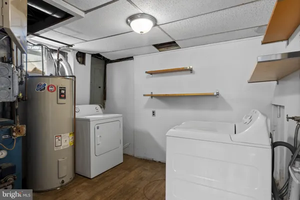 $444,800 | 13312 Maple Leaf Lane, Woodbridge, VA 22191