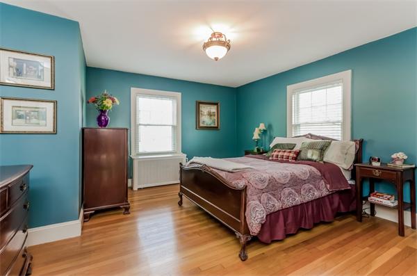 22 Columbia Road Marblehead, MA 01945 - Photo 15 of 30 Gallery Image 15