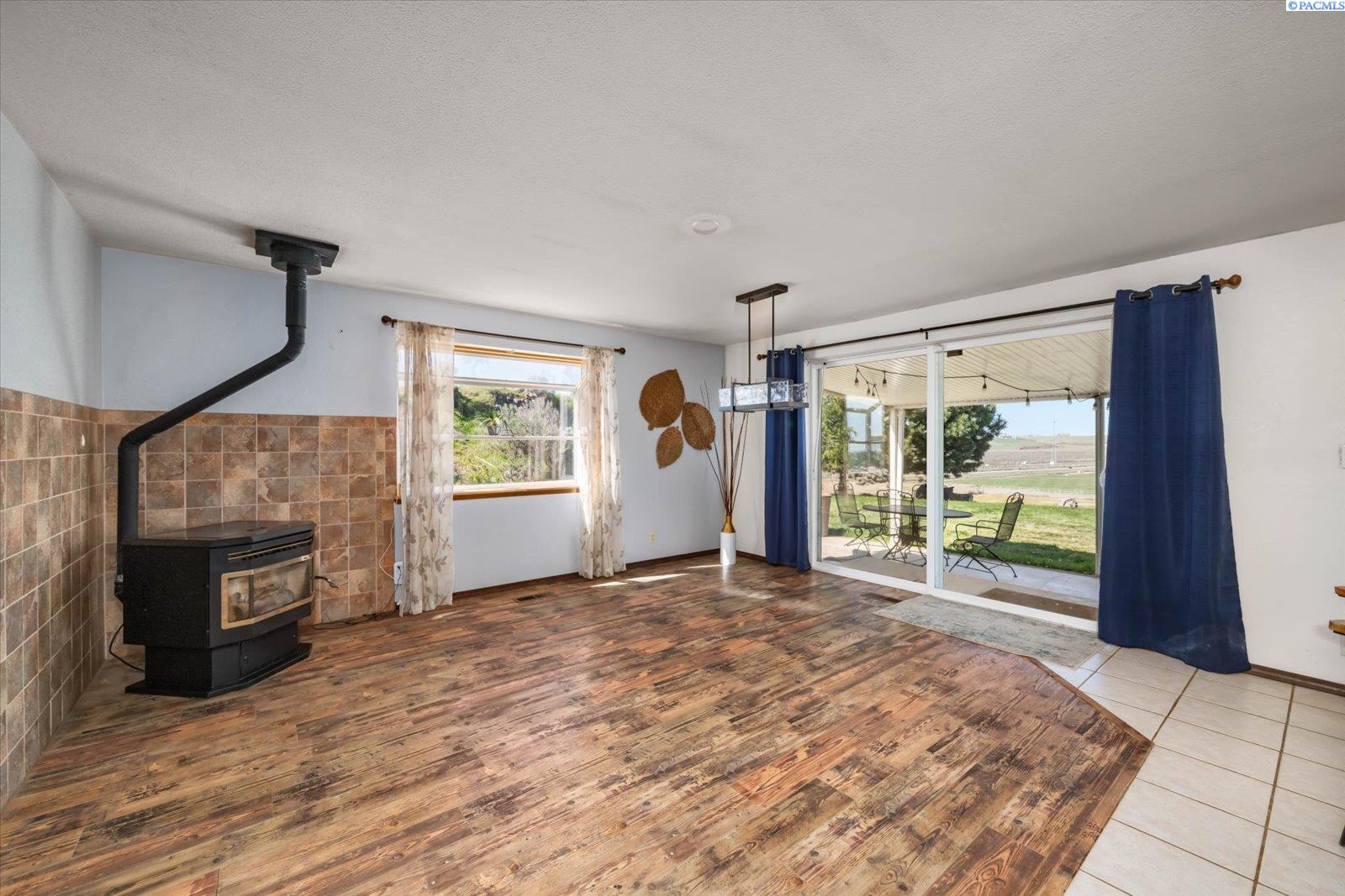 700 Blanton Road Eltopia, WA 99330 - Photo 14 of 39 Gallery Image 14