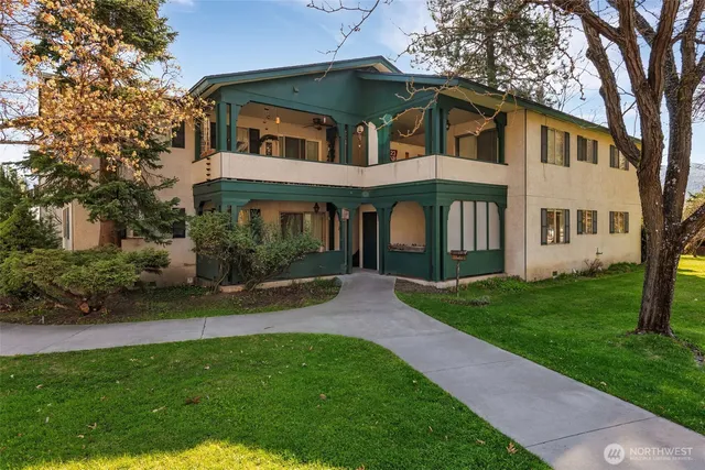 $299,000 | 111 Whitman Street, Unit 1C, Leavenworth, WA 98826