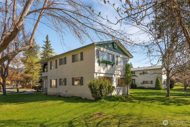 $299,000 | 111 Whitman Street, Unit 1C, Leavenworth, WA 98826