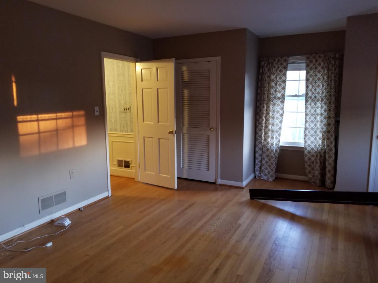 509 Chadwick Road Lutherville-Timonium, MD 21093 - Photo 15 of 23 Primary Bedroom