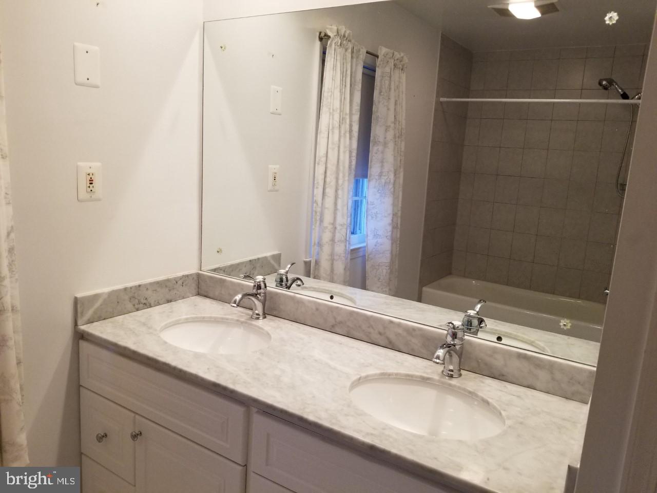 509 Chadwick Road Lutherville-Timonium, MD 21093 - Photo 19 of 23 Upper level Bath