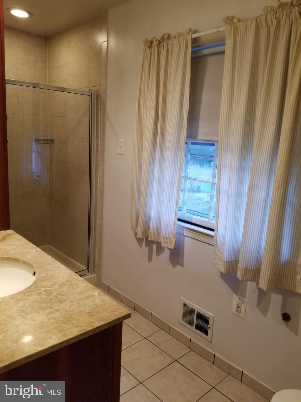 509 Chadwick Road Lutherville-Timonium, MD 21093 - Photo 20 of 23 Upper level Bath