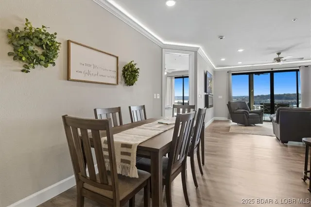 $624,900 | 1065 Topsider Lane, Unit 402, Osage Beach, MO 65065