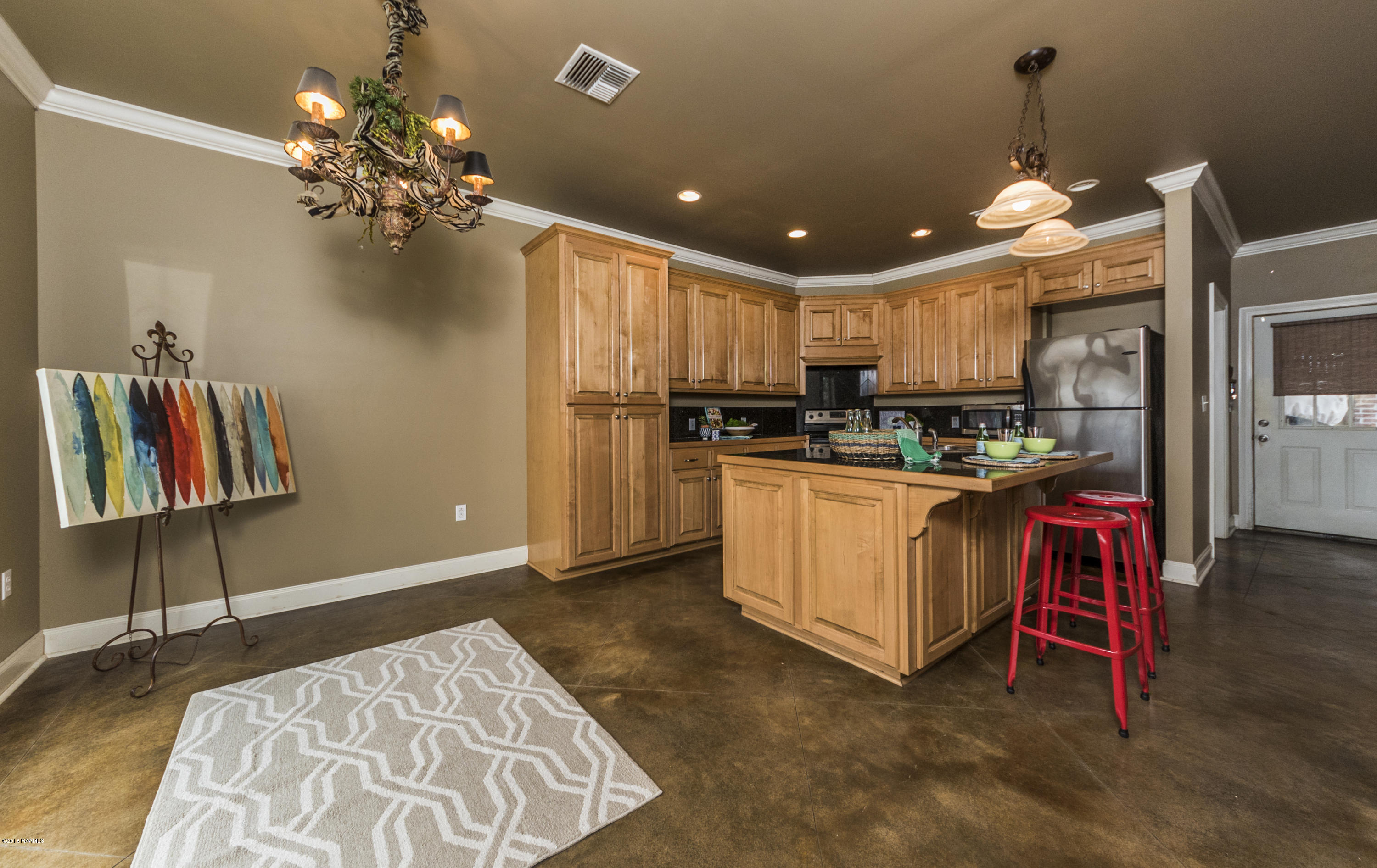 610 Interlude Road New Iberia, LA 70563 - Photo 13 of 33 Dining Area 1