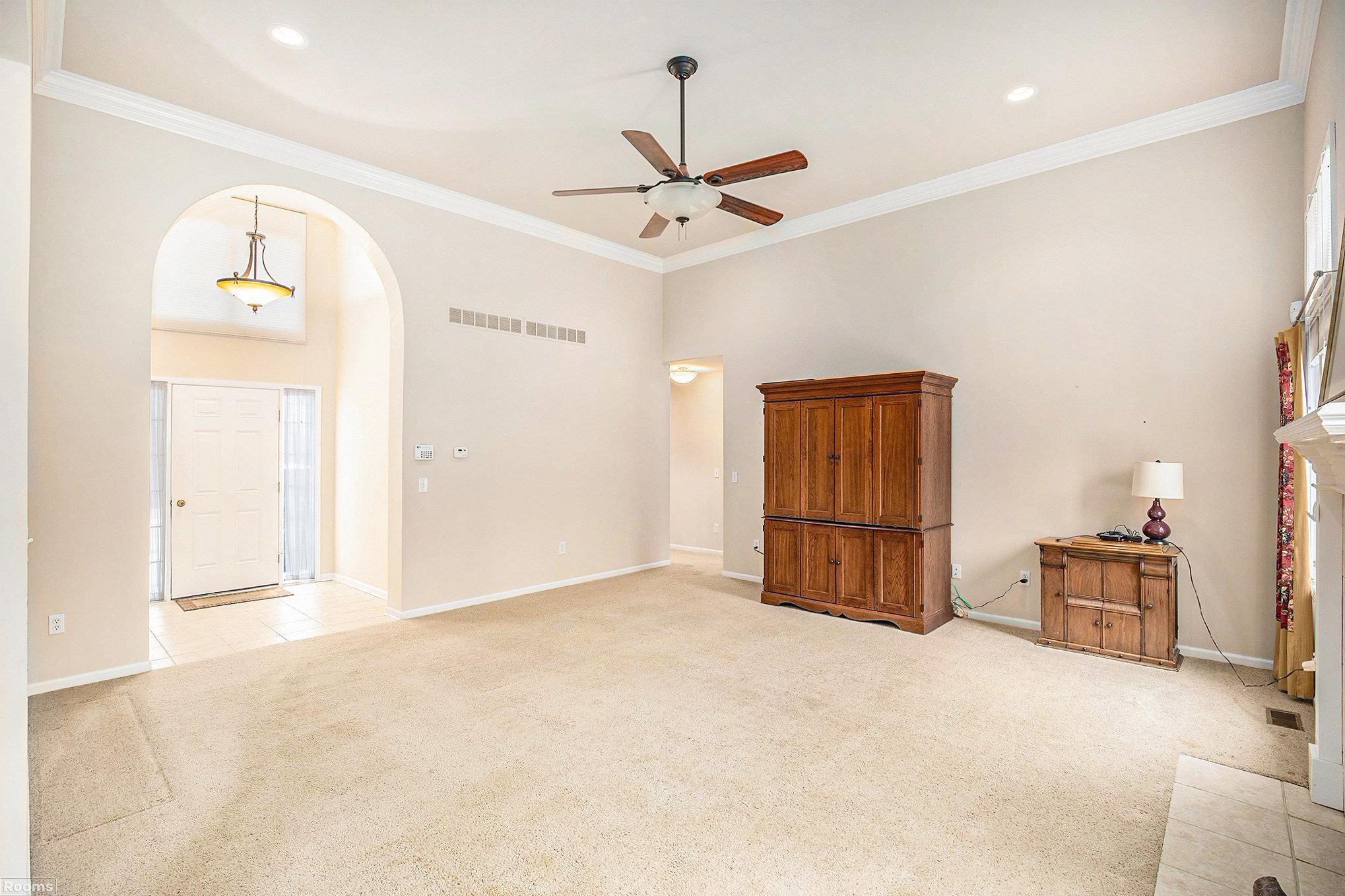 401 Nolan Road Goodells, MI 48027 - Photo 6 of 26 50164061-263a8d2c-03a6-4c64-8edc-01376d7bb300.JPG