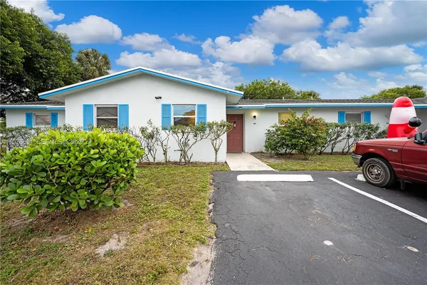 $1,895 | 2683 Lake Haven Road, Unit 2683, West Palm Beach, FL 33415