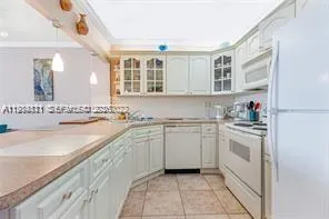 $2,500 | Sea Air Towers, Hollywood, FL 33019