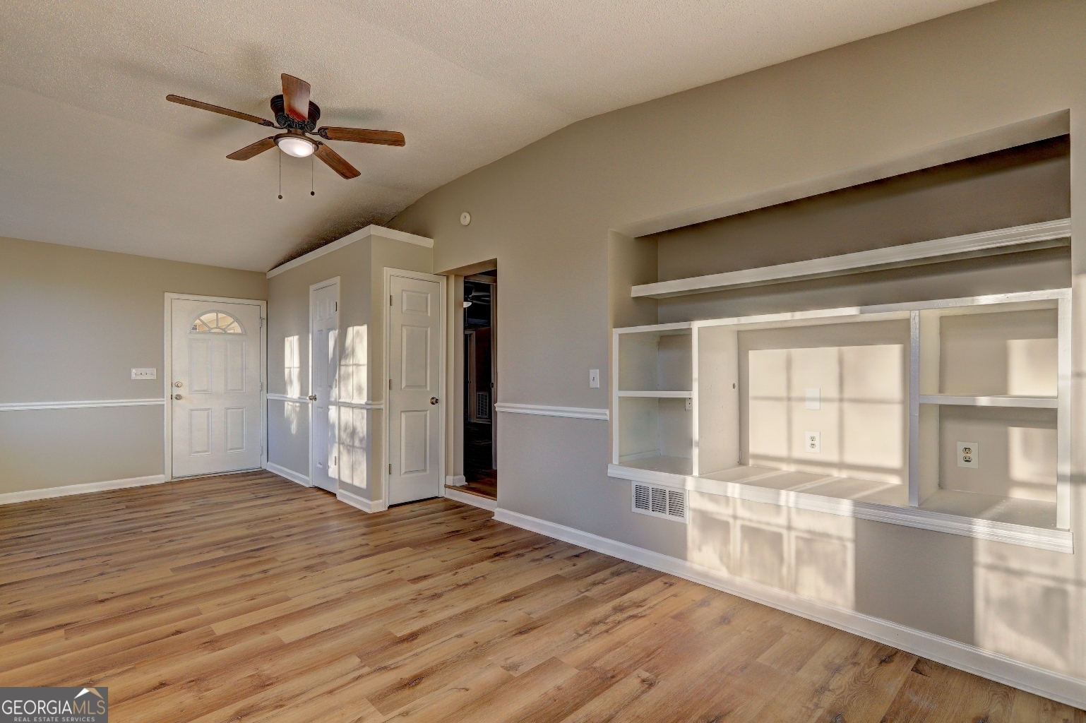 201 Dundee Lake Road Griffin, GA 30223 - Photo 14 of 41